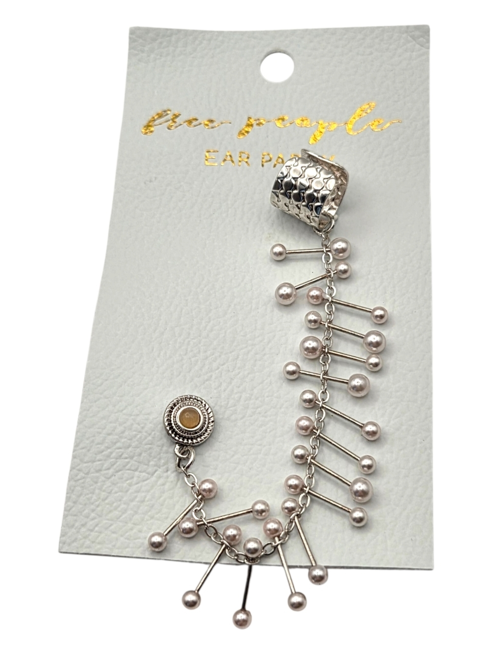 Free People Finders Keepers Ear Cuff Chain Pearl Spike Silver Single Earring NWT - Picture 3 of 7